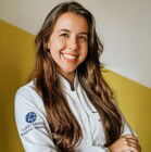 Milena Rodrigues Vasconcelos (Cirurgiã-Dentista)