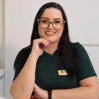 Dra. Luana de Bairros (Cirurgiã-Dentista)