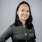 Dra. Larissa Naomi Ikeda (Cirurgiã-Dentista)